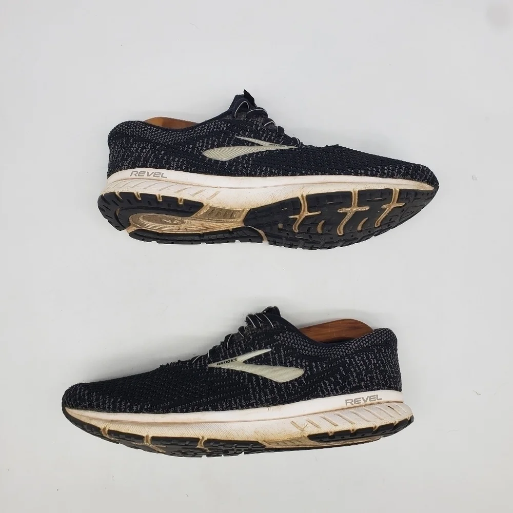 Brooks Revel 3 Women 8.5 Running Shoes Black White